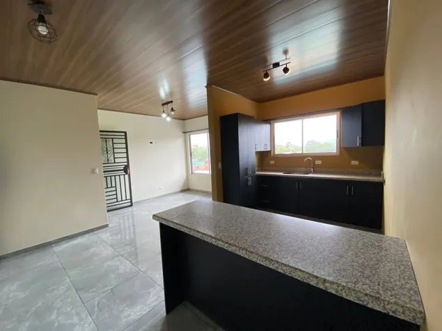 APARTMENT FOR RENT ON THE SECOND FLOOR IN SANTA ANA CENTRO, 3 BEDROOMS in Santa Ana, San José — ₡ 500 000