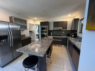 Casa en alquiller en Colon en Colón, Mora, San José — $2,500 - Foto 4 de 10