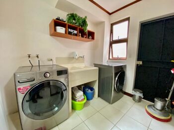 Venta de Casa en La Unión, Cartago. RAH 25-8 en Tres Ríos, La Unión, Cartago — $625,000 - Foto 5 de 20