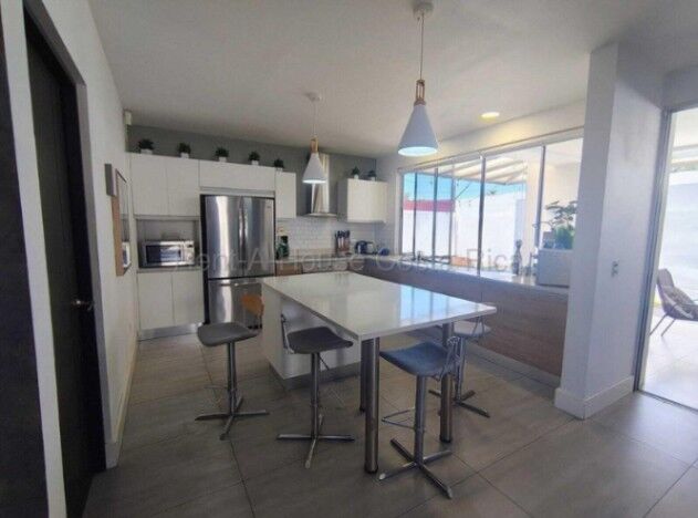 Venta de Casa en Río Segundo de Alajuela. RAH 26-1576 en Río Segundo, Alajuela — $325,000