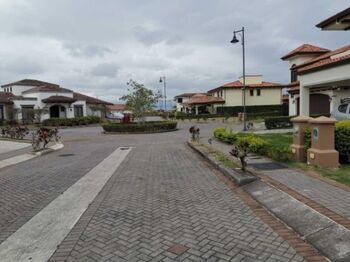 Venta de Lote en Santo Domingo, Heredia. RAH 25-1703 in Tures, Santo Domingo, Heredia — $155,000 - Photo 4 of 10