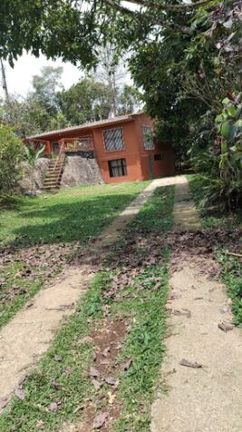 Casa Coopa Buena Barrio El Calvario en Aguabuena, Coto Brus, Puntarenas — ₡ 45 000 000