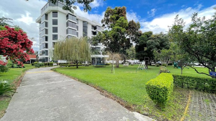 Alquiler de Apartamento en San Rafael de Escazú. RAH 27-313 in San Rafael, Escazú, San José — $2,200