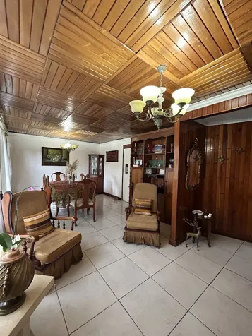 Venta de casa Residencial Santa Mónica, Tibás en Anselmo Llorente, Tibás, San José — ₡ 124 000 000 - Foto 2 de 14