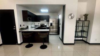 Venta de Apartamento, Heredia, Belen in San Antonio, Belén, Heredia — $176,500 - Photo 5 of 27