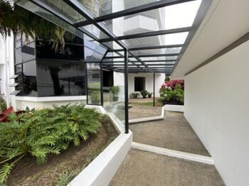 APARTAMENTO EN VENTA, SAN RAFAEL ESCAZÙ , $390.000 COD#26-145 en San Rafael, Escazú, San José — $390,000 - Foto 5 de 17