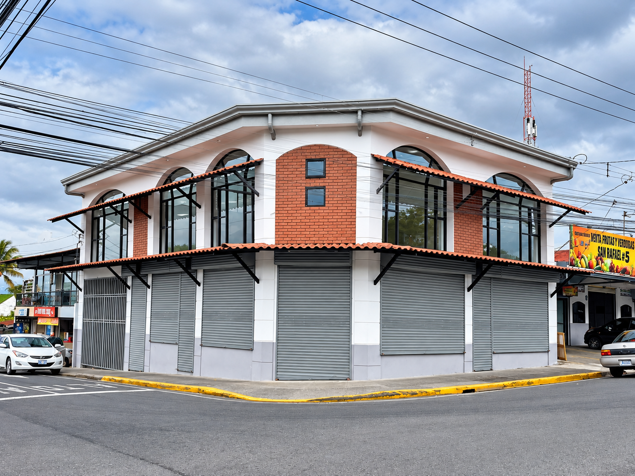 LOCAL COMERCIAL EN ALQUILER | CENTRO DE ESCAZÚ in San Rafael, Escazú, San José — $3,500
