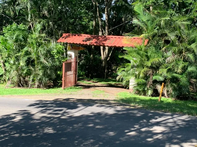 Finca en Venta en Turrúcares con Río, Piscinas in Turrúcares, Alajuela — $974,025 - Photo 2 of 20