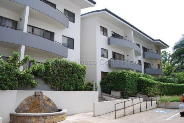 Alquiler de Hermoso Apartamento en Santa Ana 26-1680 in Santa Ana, San José — $900