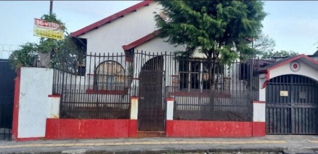Busca terreno en zona comercial en Alajuela — ₡ 385 000 000