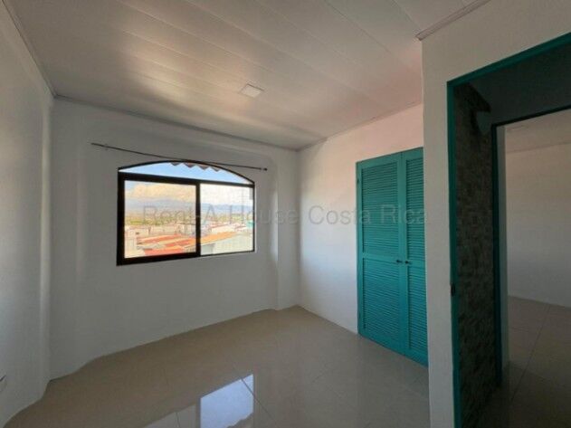 Venta de Apartamento en Tibás-Cinco Esquinas. RAH 26-1624 en Cinco Esquinas, Tibás, San José — ₡ 40 000 000