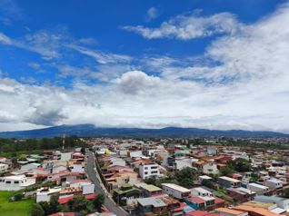 VENTA DE APARTAMENTO, HEREDIA, ULLOA, CONDOMINIO BELLAVISTA in Ulloa, Heredia — $145,000 - Photo 2 of 17