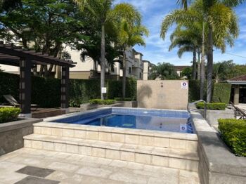 Venta de Apartamento en Pozos de Santa Ana. RAH 26-127 PRECIO REBAJADO in Pozos, Santa Ana, San José — $220,000 - Photo 5 of 10