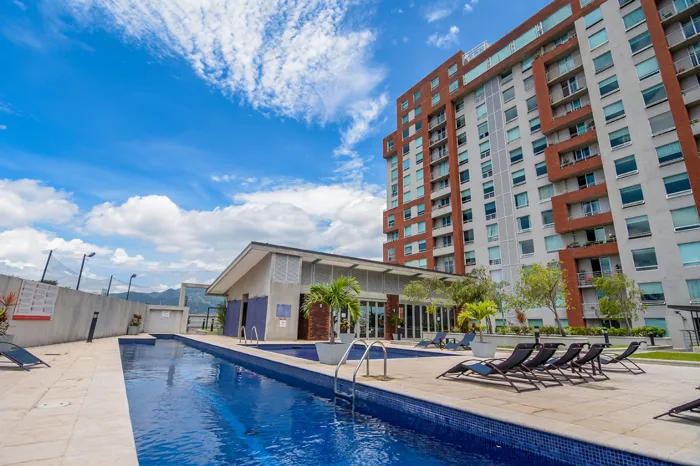 Venta de hermoso apartamento en San Jose, Barrio Don Bosco en Hospital, San José — $193,000