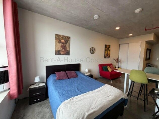 Venta de Apartamento Estudio AMUEBLADO en URBN-San José. RAH 27-39 in Carmen, San José — $140,000