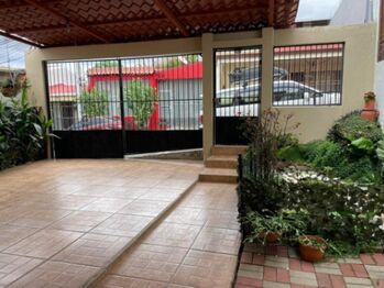 Venta de Casa en La Unión-San Juan, Cartago. in San Juan, La Unión, Cartago — 75 000 000 ₡ - Photo 4 of 17