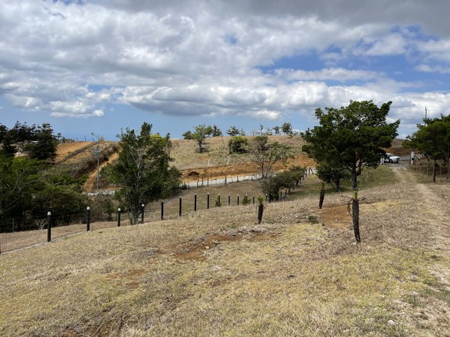 Lote en venta en San Ramon con 1000m2 de lote in San Ramón, Alajuela — $59,000