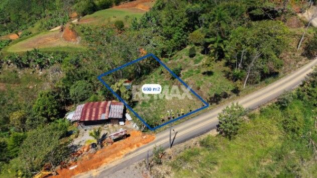 LOTE EN VENTA EN MIRAVALLES, PÉREZ ZELEDÓN – 600 m² CON VISTA Y LISTO PARA CONSTRUIR in San Isidro De El General, Pérez Zeledón, San José — $48,000