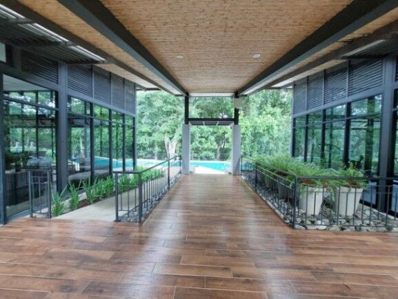 Se vende lote plano en exclusivo condominio de Guácima Alajuela 25-1970 en Guácima, Alajuela — $130,000