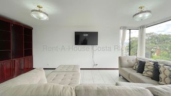 Alquiler de Apartamento en San Rafael de Escazú. RAH 27-313 in San Rafael, Escazú, San José — $2,200 - Photo 2 of 14