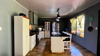 VENTA DE CASA MODERNA CON VISTAS PANORAMICAS Y SEGURIDAD EN LA BONITA DE RIVAS en El General, Pérez Zeledón, San José — $130,000 - Foto 5 de 15