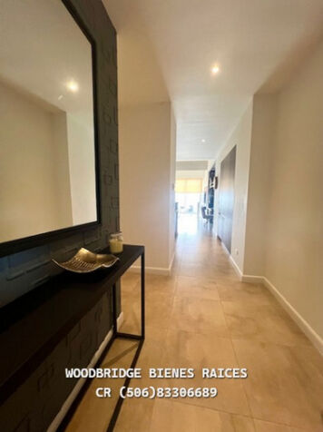 Escazu penthouse en venta $500.000 amueblado /Guachipelin en Escazú, San José — $500,000