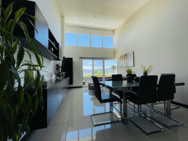 Apartamento en Venta en Condominio Tempo in Santa Ana, San José — $210,000 - Photo 3 of 26