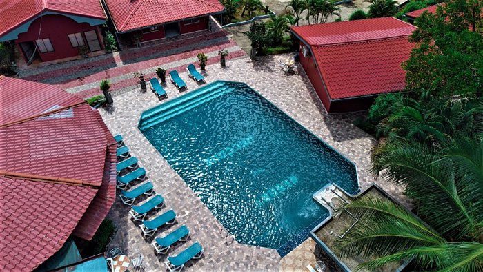 Hotel Pacific Paradise – Oportunidad de inversión en el Pacífico in Quepos, Puntarenas — $6,100,000 - Photo 3 of 23