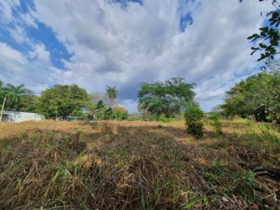 Se vende amplio lote de 1.5 hectáreas en Orotina Alajuela 25-1298 in Orotina, Alajuela — $700,000
