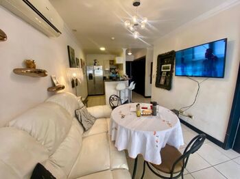 Venta de apartamento en primer piso en Avalon Country Santa Ana in Uruca, Santa Ana, San José — $165,000 - Photo 5 of 15
