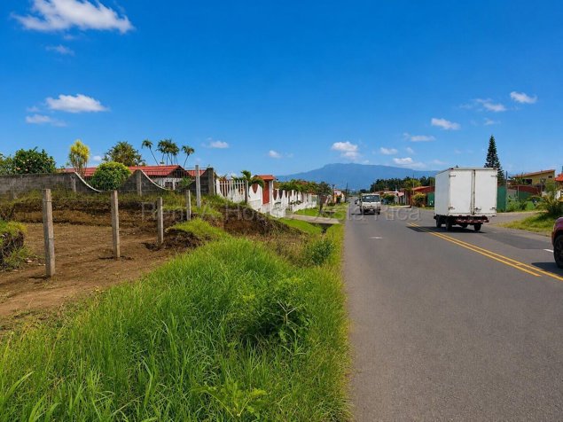 Venta de Lote Plano sobre Calle Principal en Guadalupe #27-247 GS en Guadalupe, Goicoechea, San José — $134,000