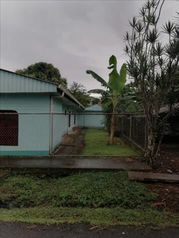 Espaciosa propiedad ideal para institución de salud o bien casa propia en Rita, Pococí, Limón — ₡ 55 000 000