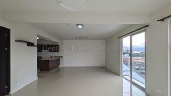 Alquiler de Apartamento en Curridabat-Granadilla. RAH 26-1824  in Granadilla, Curridabat, San José — $1,200 - Photo 5 of 17