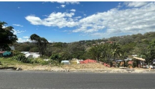 Se vende lote en Alajuela para desarrollar en Guácima, Alajuela — ₡ 40 000 000