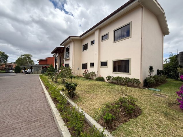 Venta apartamento en Condominio La Floresta. in San Rafael, La Unión, Cartago — ₡ 95 000 000 - Photo 2 of 18