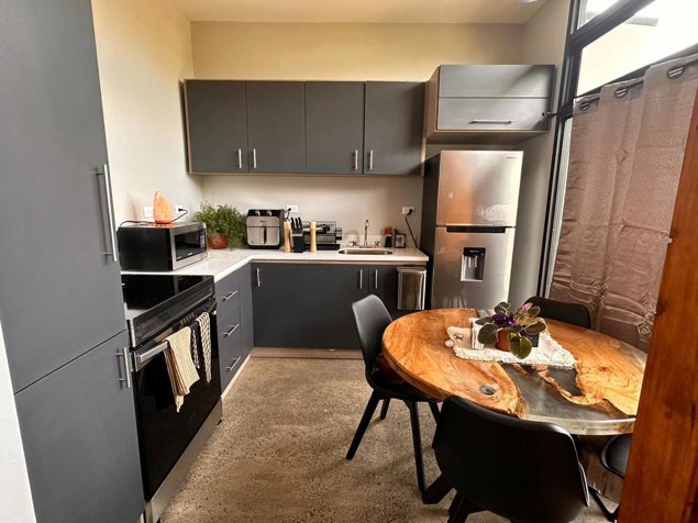 VENTA DE EDIFICIO CON 4 APARTAMENTOS, HEREDIA, BARVA, SAN PABLO in San Pablo, Barva, Heredia — ₡ 320 000 000