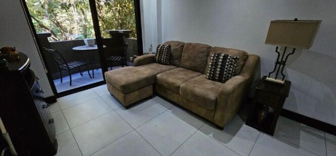 Alquiler de Apartamento en Pozos de Santa Ana. RAH 26-1361 PRECIO REBAJADO en Pozos, Santa Ana, San José — $1,300