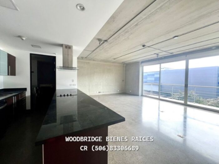 Escazu Avenida Escazu apartamento alquiler $2.900 o venta /2 dormitorios in San Rafael, Escazú, San José — $2,900
