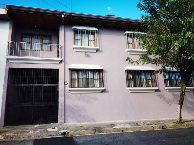 Casa en Venta en Barrio San Cayetano, San José en Catedral, San José — ₡ 135 000 000