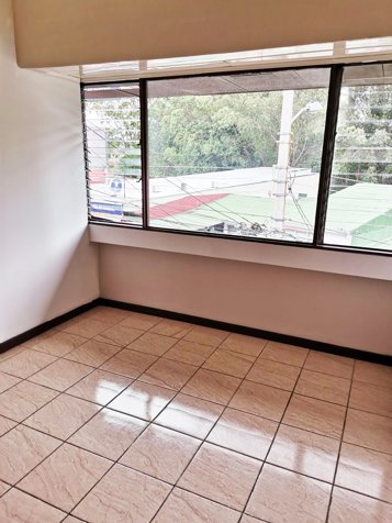 VENTA EDIFICIO, 6 APARTAMENTOS, BARRIO GONZÁLEZ LAHMANN, SAN JOSÉ in Catedral, San José — $450,000 - Photo 3 of 19