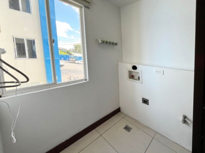 Venta de apartamento moderno de 2 habitaciones con parqueo #26-1369 GS en San Sebastián, San José — $95,000