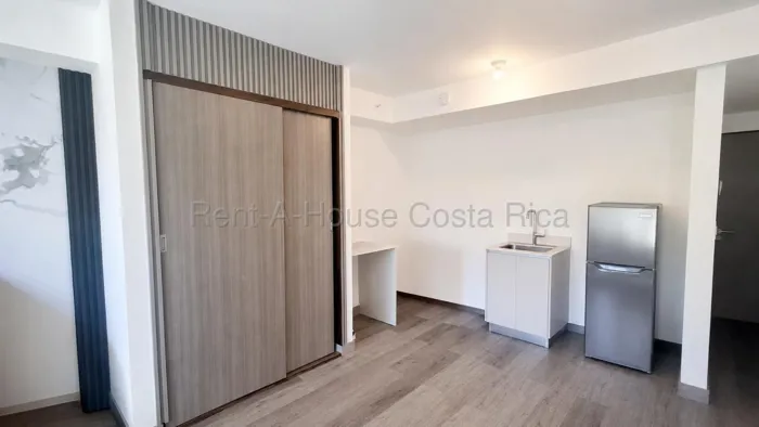 Venta de Apartamento frente al Parque Francia #26-1145 GS en Carmen, San José — $115,000 - Foto 2 de 7
