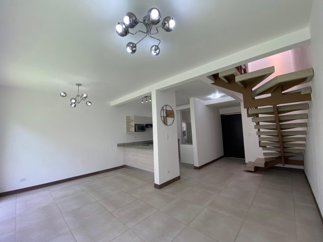 Casa en venta Ciudad Colon, condominio Caoba in Colón, Mora, San José — $215,000 - Photo 2 of 28
