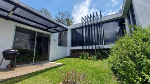Venta de Moderna Casa en San Jerónimo, Moravia / OFC Mls. 25-1348 en San Jerónimo, Moravia, San José — $265,000