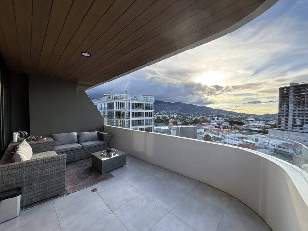 VENTA DE APARTAMENTO EN ALTEREGO NUNCIATURA – ROHRMOSER en Pavas, San José — $345,000