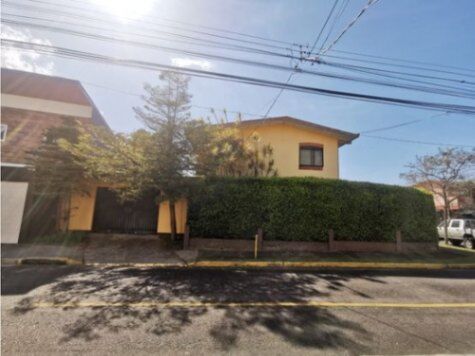 VENTA DE CASA, SAN JOSÉ, MONTES DE OCA, SABANILLA, URBANIZACIÓN BUENOS AIRES - 2867467 in Sabanilla, Montes De Oca, San José — $290,000