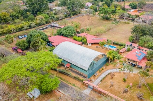 QUINTA EN VENTA EN ALAJUELA. $1,000,000. Cod#25-663 in Garita, Alajuela — ₡ 1 000 000