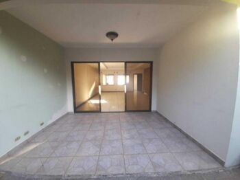 Venta de Casa en Pozos de Santa Ana. RAH 26-1334 en Pozos, Santa Ana, San José — 124 000 000 ₡ - Foto 4 de 6