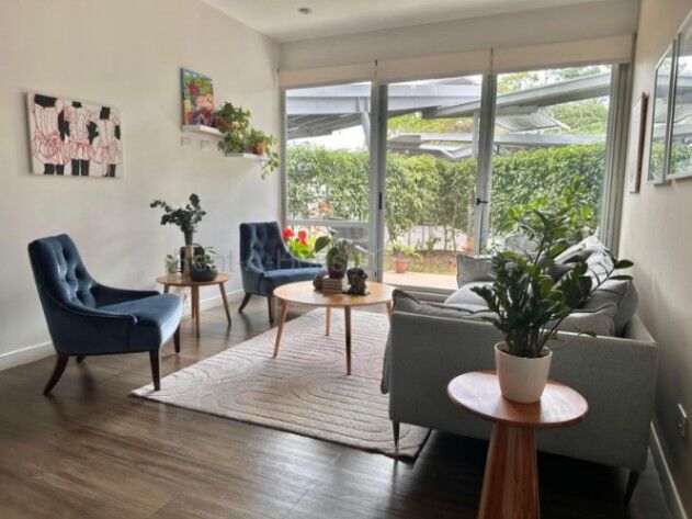 Venta de Apartamento en Escazú, San Rafael. RAH 27-53 en San Rafael, Escazú, San José — $235,000