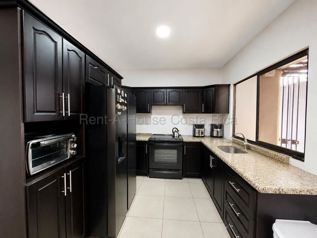 HOUSE FOR SALE IN BRASIL DE SANTA ANA in Brasil, Santa Ana, San José — 118 000 000 ₡ - Photo 5 of 12